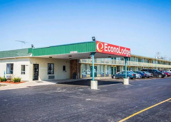 Econo Hotel 2*